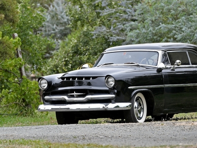 1953 ford victoria custom coupe