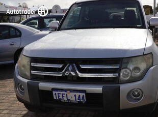 2007 Mitsubishi Pajero VR-X LWB (4X4) NS