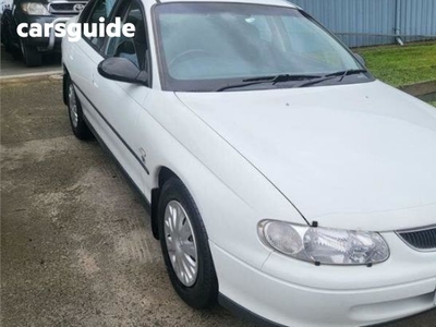 2000 Holden Commodore Executive Vtii