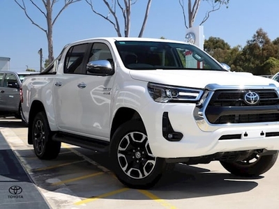 2022 Toyota HILUX SR5