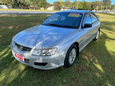 2005 Holden Commodore Sedan Executive VZ