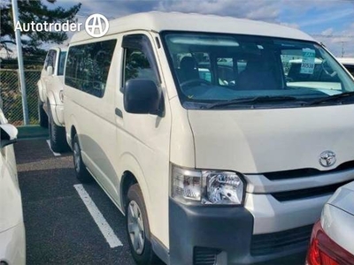 2015 Toyota HiAce 4WD 10 Seater Widebody 4WD 10 Seater Widebody