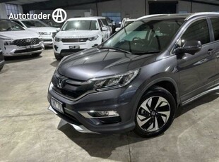 2016 Honda CR-V LE (4X2) 30 Series 2 MY17