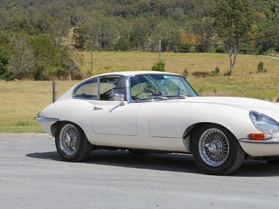 1965 jaguar e-type 4 sp manual 3d coupe