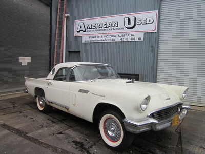 1957 ford thunderbird coupe