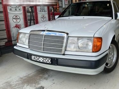 1991 Mercedes-Benz 300 E 24V Automatic