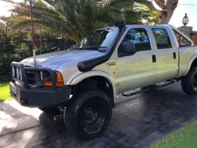 2005 Ford F250 XLT (4X4) Automatic