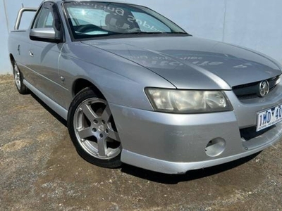 2005 Holden Commodore S Manual