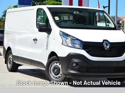 2017 Renault Trafic LWB Manual