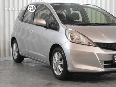 2013 Honda Jazz Vibe GE MY12 Update