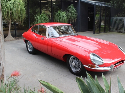 1962 jaguar e type 3.8 coupe