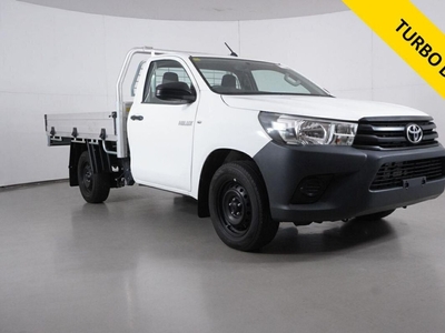 2017 Toyota Hilux Workmate Manual 4x2