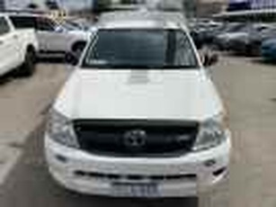 2006 Toyota Hilux GGN15R SR White 5 Speed Manual Cab Chassis