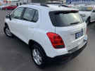 2014 Holden Trax TJ MY15 LS White 5 Speed Manual Wagon