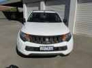 2018 Mitsubishi Triton MQ MY18 GLX Club Cab White 6 Speed Manual Cab Chassis