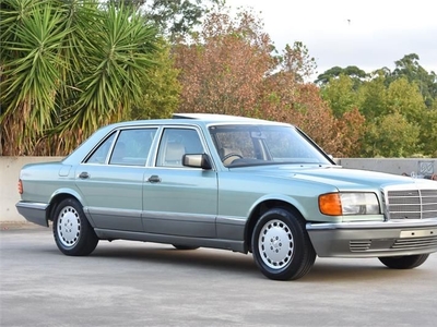 1988 Mercedes-benz 300sel Sedan W126