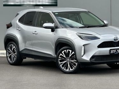 2021 Toyota Yaris Cross Urban Hybrid (two-Tone) Automatic