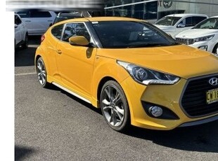 2015 Hyundai Veloster SR Turbo Manual