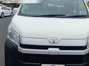 2019 Toyota HiAce LWB Courier Pack Manual