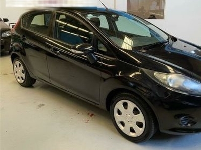 2013 Ford Fiesta CL Manual