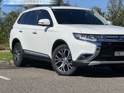 2018 Mitsubishi Outlander Exceed 7 Seat (awd) Automatic