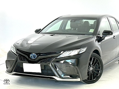 2022 Toyota Camry Hybrid SX