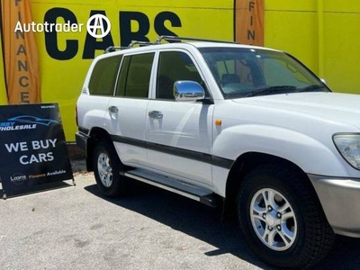 2005 Toyota Landcruiser GXL UZJ100R