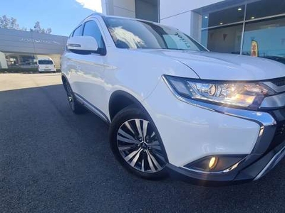 2019 MITSUBISHI OUTLANDER LS 7 SEAT (2WD) for sale in Port Macquarie, NSW