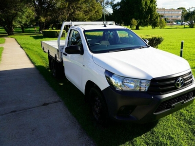 2015 Toyota Hilux Cab Chassis Workmate TGN121R