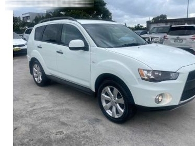 2010 Mitsubishi Outlander LS Manual