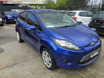 2013 Ford Fiesta CL Manual