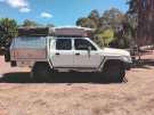 2004 TOYOTA HILUX (4x4) 5 SP MANUAL 4x4 DUAL CAB P/UP - CAMPING RIG