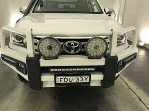 2017 TOYOTA HILUX SR5 DOUBLE CAB GUN126R for sale in Newcastle, NSW