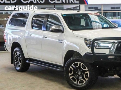 2021 Toyota Hilux SR5 + Premium Interior (4X4) GUN126R