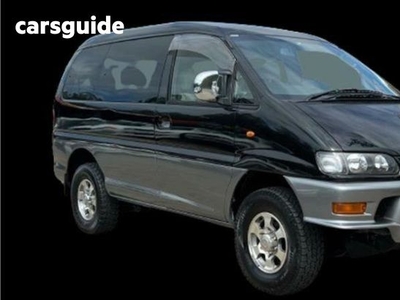 2001 Mitsubishi Delica Exceed (spacegear)