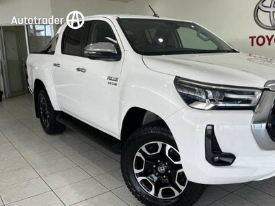 2021 Toyota Hilux SR5 4x4 Double-Cab Pick-Up