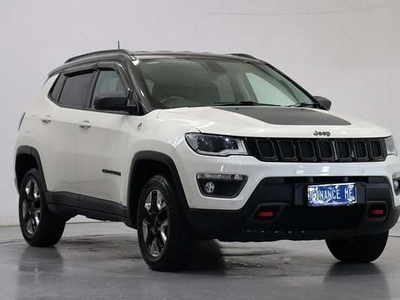 2017 Jeep Compass Trailhawk M6 MY18