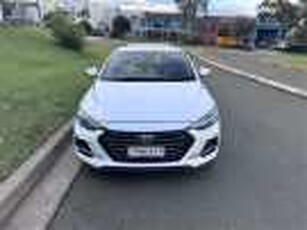 2017 Hyundai Elantra AD SR Turbo White 7 Speed Auto Dual Clutch Sedan