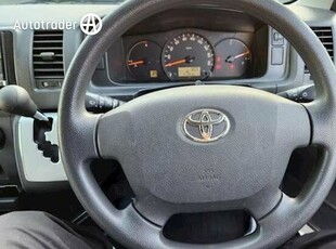 2017 Toyota HiAce Commuter TRH223R MY16