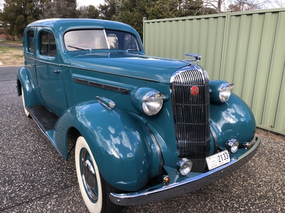 1936 buick straight 8 sedan