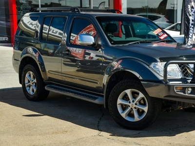 2011 Nissan Pathfinder ST-L Wagon