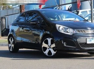 2013 Kia RIO SLS Manual