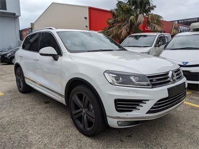 2015 Volkswagen Touareg Wagon V8 TDI R-Line 7P MY16