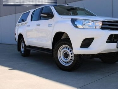 2017 Toyota Hilux SR (4X4) Automatic