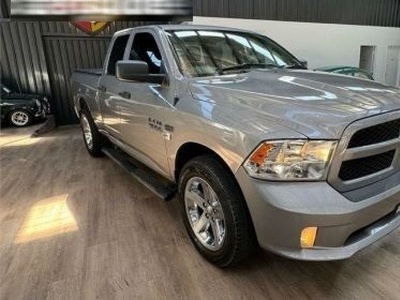 2019 Ram 1500 Express (4X4) BLK PAK W/Rboxes Automatic