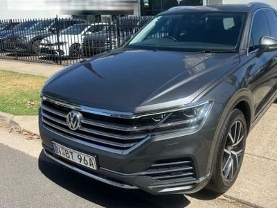 2019 Volkswagen Touareg Launch Edition Automatic