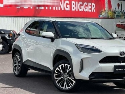 2020 Toyota Yaris Cross Urban (two-Tone) Automatic