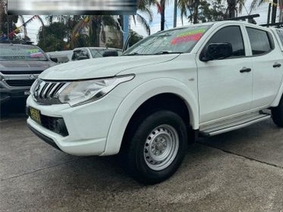 2015 Mitsubishi Triton GLX Automatic