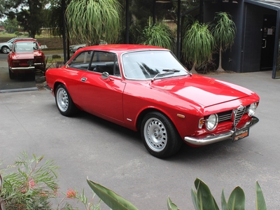 1967 alfa romeo gt veloce coupe