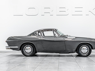 1962 volvo p1800 4 sp manual 2d coupe